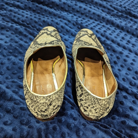 COACH Utopia Snakeskin Leather Loafers Size 8.5 Well Loved (Used) - Picture 4 of 14